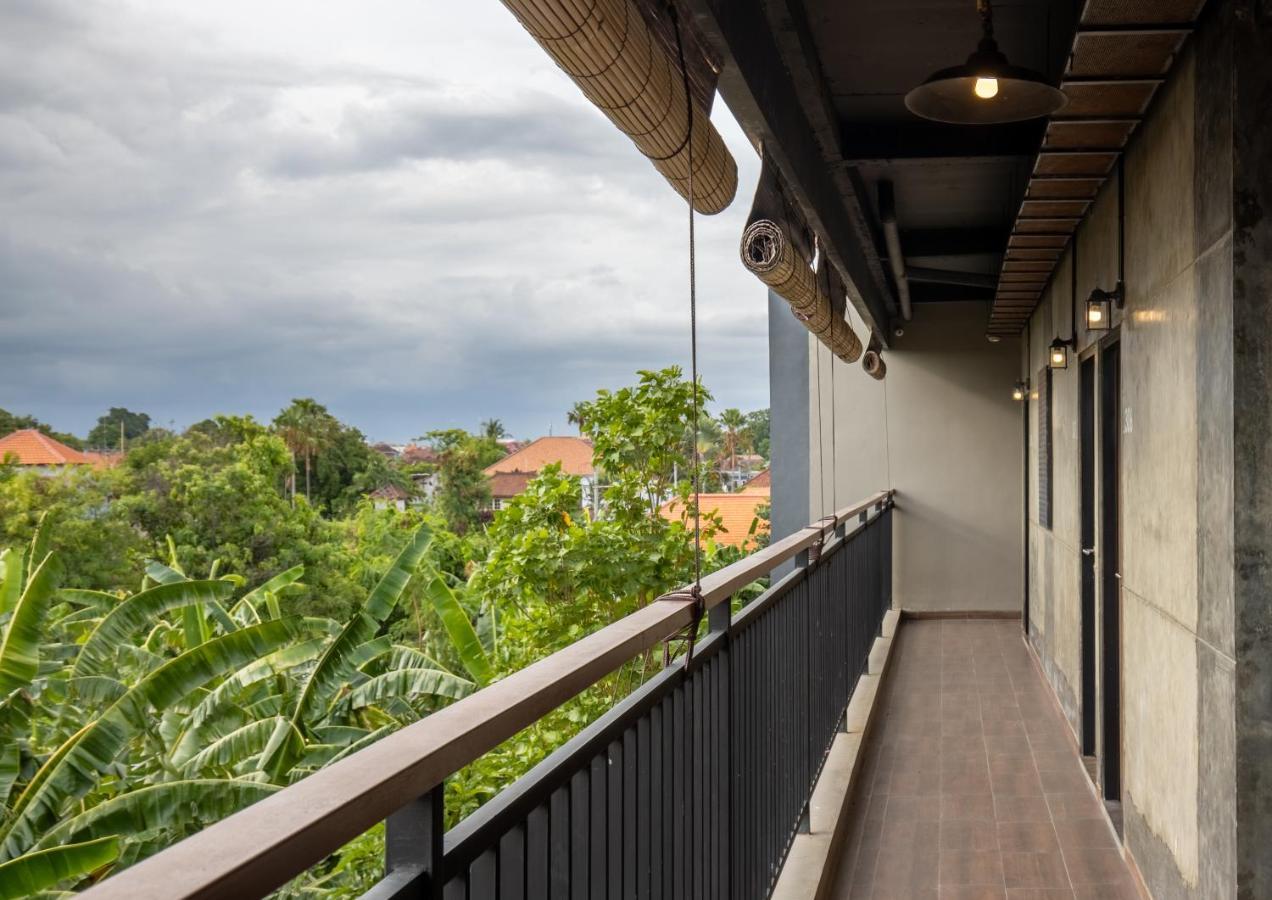 The Aswana Seminyak Otel Dış mekan fotoğraf