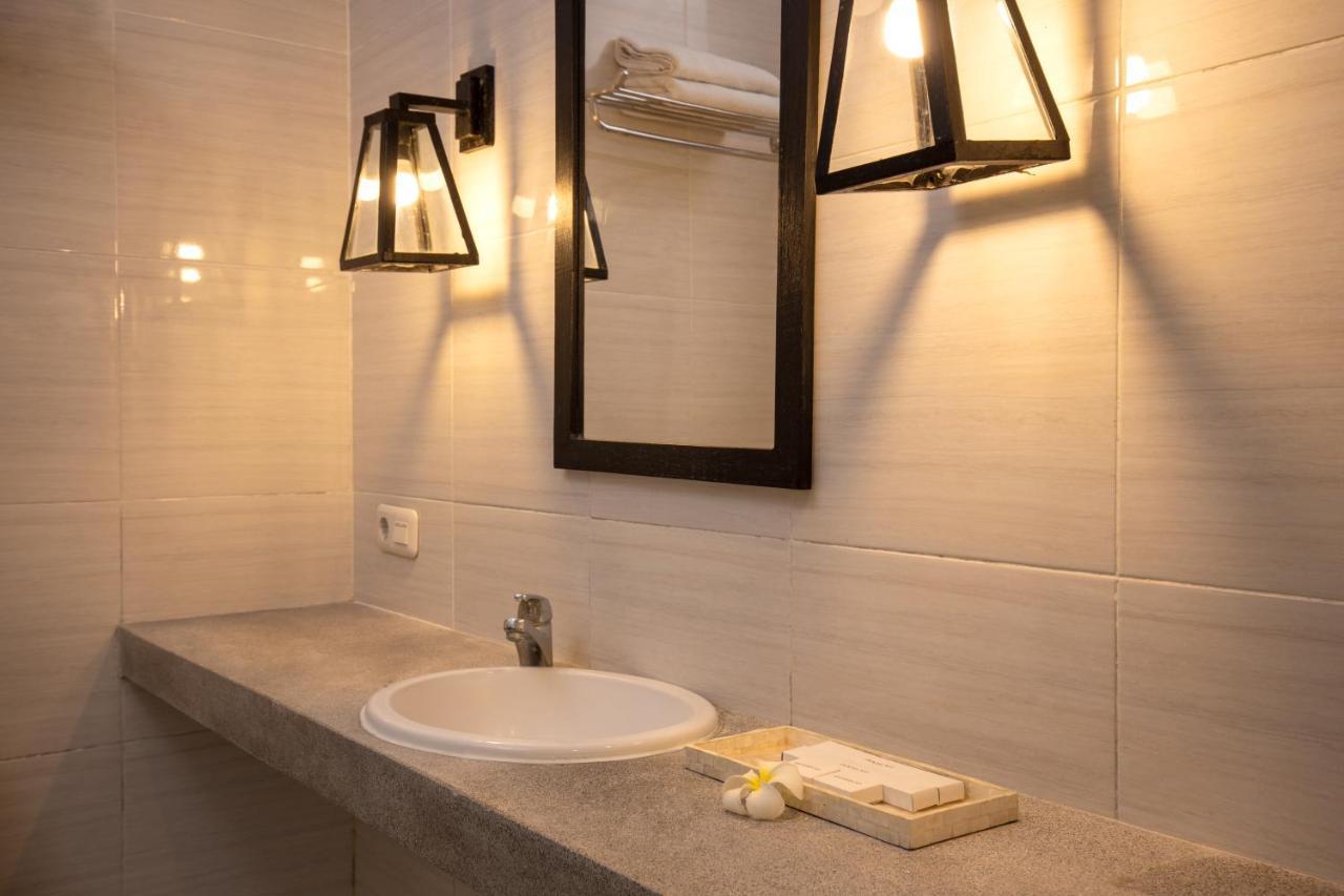 The Aswana Seminyak Otel Dış mekan fotoğraf